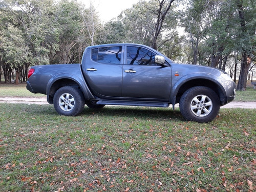 Mitsubishi L200 3.2 Cab Doble 4wd Cr 170cv At 2014