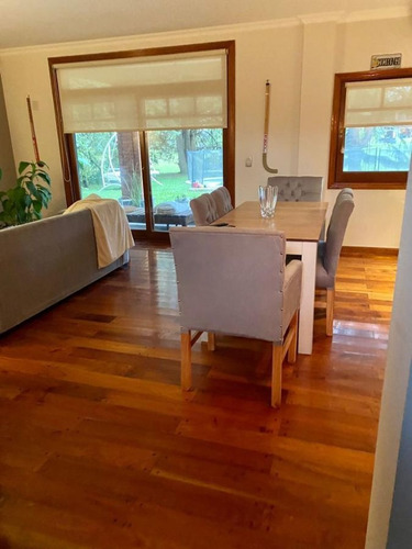 Imagen 10 de 29 de Casa En Venta De 10 Ambientes En Country Club Saint Thomas.