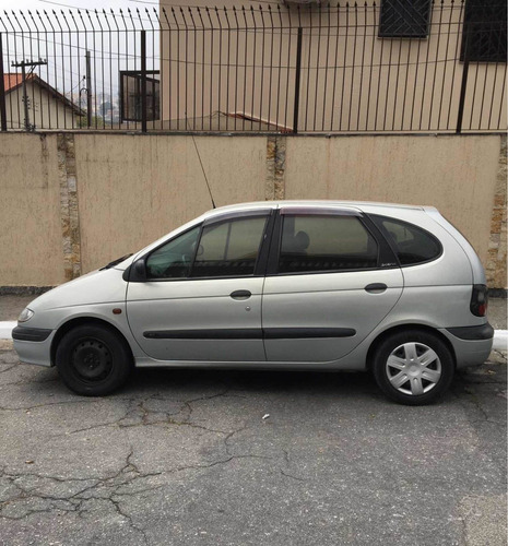 Imagem 1 de 2 de Renault Scenic 2001 1.6 16v Rt 5p