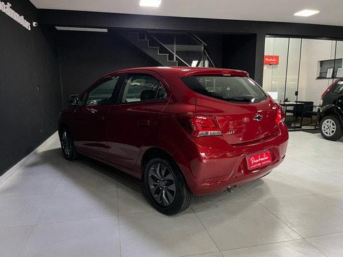Chevrolet Onix 1.0 Joy Black