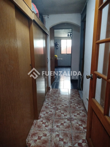 Casa En Venta De 4 Dorm. En Pasaje Cerrado, Puente Alto