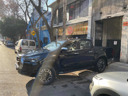 Imagen 15 de 24 de Toyota Hilux 2022 2.8 Cd Srx 177cv 4x2 At