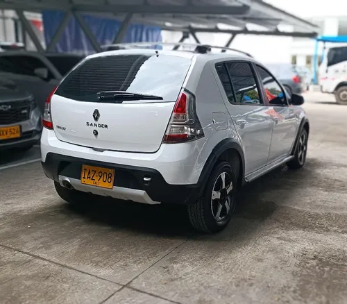 Renault Stepway 1.6l Mt 1600cc Aa 16v 2ab