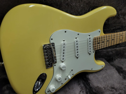 Guitarra Fender Player R$ 6.000 À Vista Em Excelente Estado 