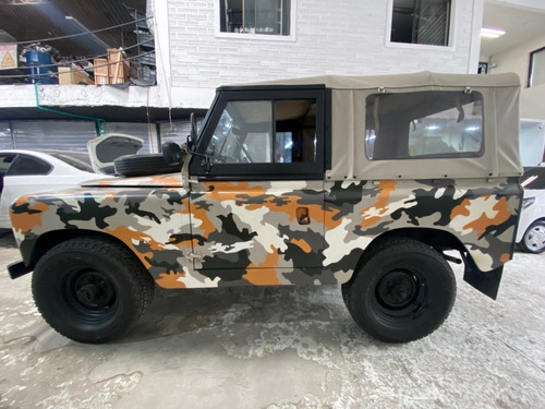 Imagen 9 de 10 de Land Rover Santana 1970