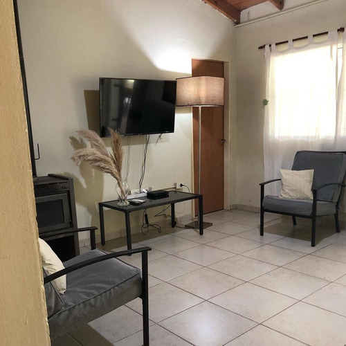 Casa Quinta Alquiler Temporal 4 Dormitorios 2 Baños Capacidad 13 Personas