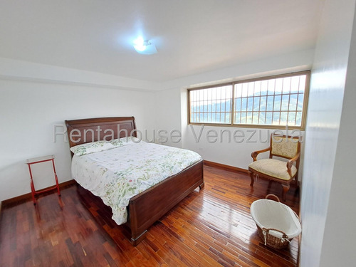 Urb. Guaicai Hermoso Y Espacioso Penthouse Duplex Terraza Con Doble Altura. Mo 25-8897