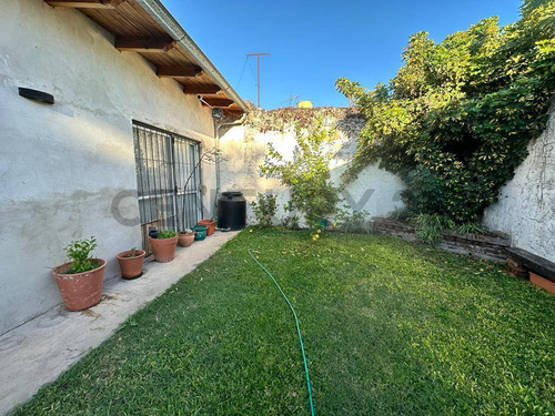 Casa En Venta Zelaya 2657, Barrio Alberdi Rosario
