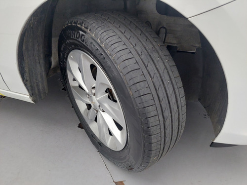 Chevrolet Onix 1.0 FLEX MANUAL