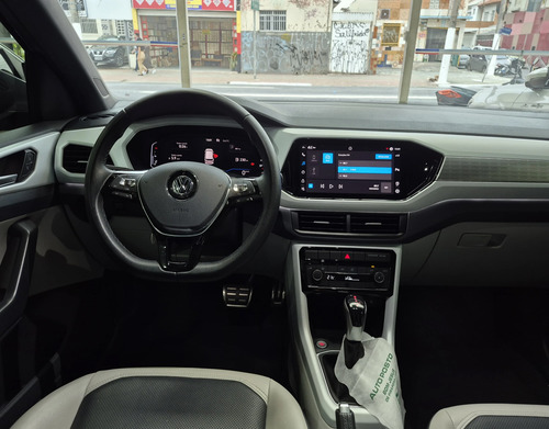 Volkswagen T-Cross 1.4 250 TSI TOTAL FLEX HIGHLINE AUTOMÁTICO