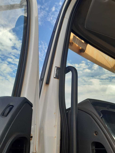 Imagem 14 de 15 de Mercedes Benz Axor 3344