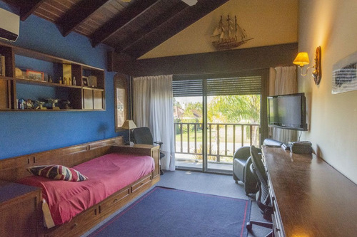 Imagen 17 de 30 de Casa En Venta De 3 Dormitorios En Lomas De La Tahona (ref: Est-351)