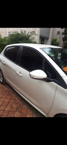 Peugeot 208 1.5 Allure Touchscreen 2014