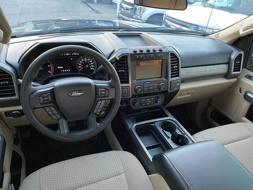 Imagen 8 de 11 de Ford F-250 2020 6.7l Super Duty Cab Dob Diesel 4x4 At
