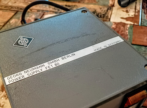 Neumann Phantom Power 80's Original U87 Tlm107 Tlm103 Tlm102 (Usado)