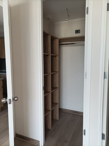 Venta Depto Seminuevo 1d1b Metro San Alberto Hurtado Estacio