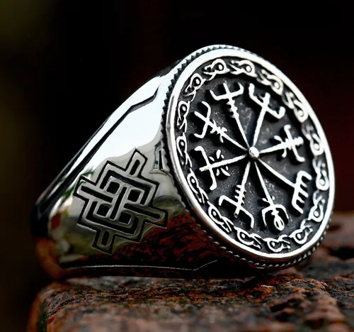 Anillo best sale brujula vikinga