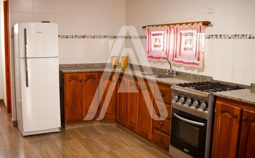 Imagen 4 de 10 de Casa Tres Dormitorios Alvear