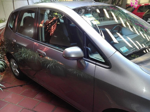 Honda Fit 2011 Y 2004 At