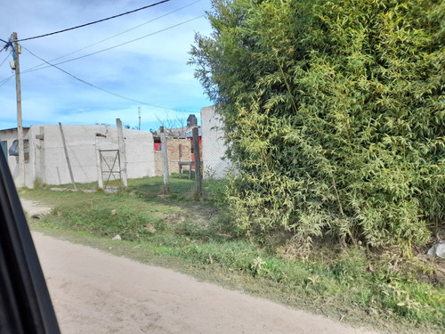 Vendemos Lote En Virrey Del Pino A 6 Cuadras De Ruta 3 Km 46 Con Escritura