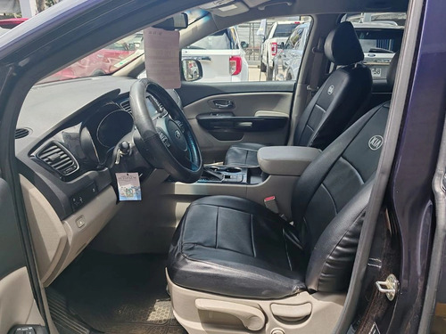 Kia Grand Carnival EX 3.3 GSL 6AT (1781)