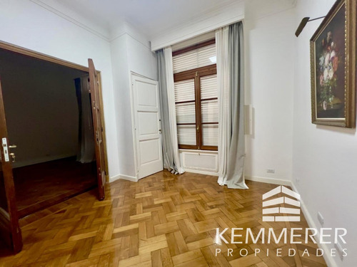 ***excelente Propiedad En Alquiler Estilo Framces En 3 Plantas**** Apto Profesional
