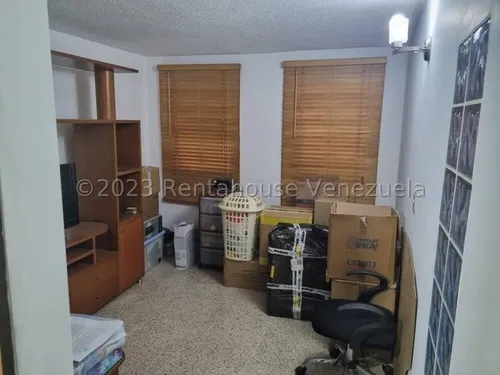 Casa En Venta - Yr 24-579