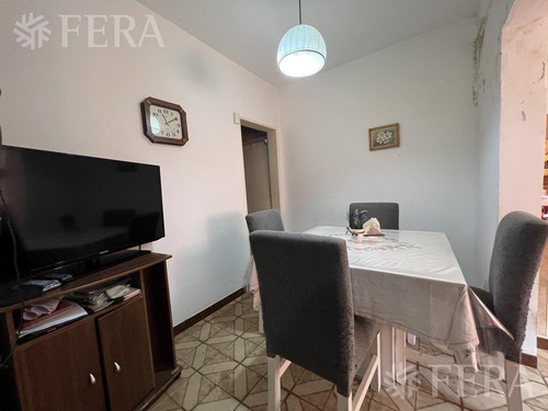 Venta Casa 3 Ambientes Con Cochera, Patio Con Parrilla Y Terraza En Wilde