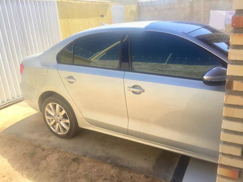 Volkswagen Jetta 2012 2.0 Comfortline Flex 4p Automática