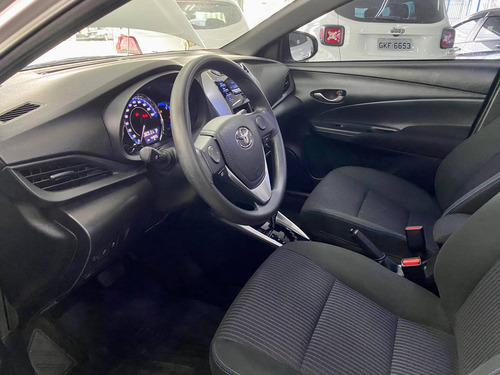 Imagem 13 de 16 de Toyota Yaris 1.3 Xl Automático 2019