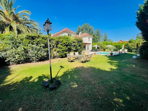 Casa Chalet Tradicional En Alquiler En San Diego Country Club, Francisco Álvarez, Moreno
