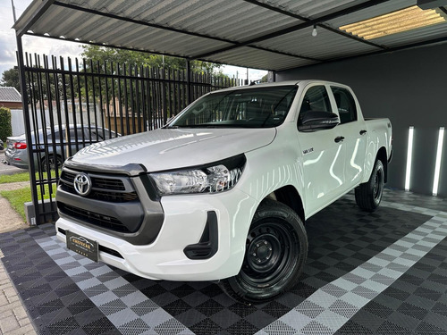 Toyota Hilux Cdlowm4fd 2023