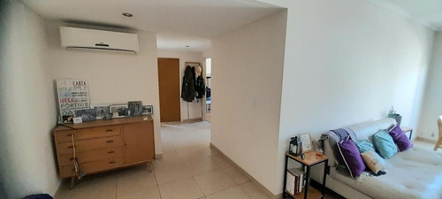 Imagen 10 de 30 de Impecable Y Espacioso Departamento De 3 Amb Con 2 Baños, Balcón Aterrazado Y Cochera Cubierta!!
