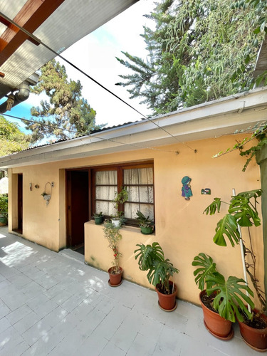 Oportunidad! En Amplio Terreno 370 M2, Manquehue N. - Video!