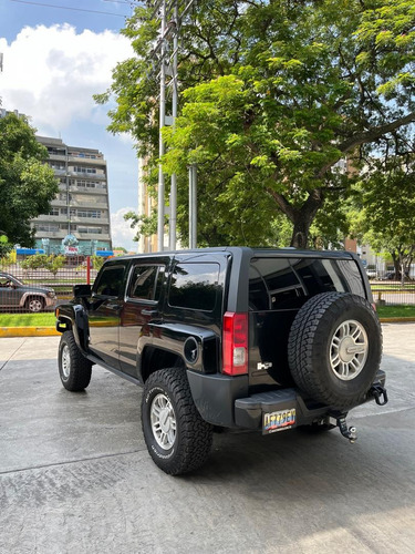 Hummer H3