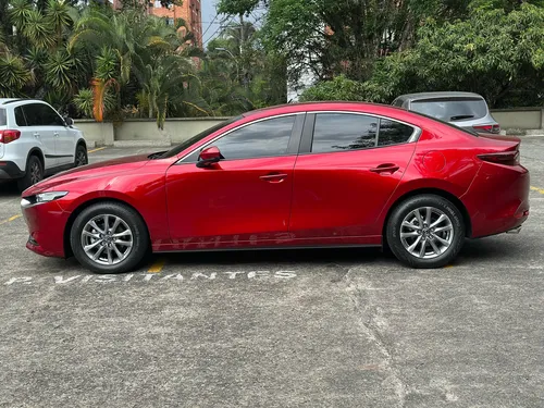 Mazda 3 2.0 Touring