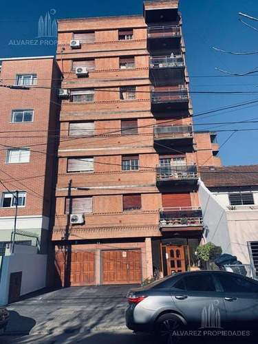 Imagen 3 de 13 de Departamento - Castelar Norte.