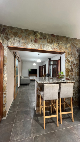 En Venta Casa + 2 Dormis - Villa De Las Rosas - Cordoba