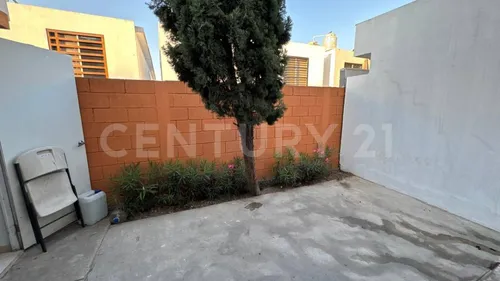 Casa En Renta Cumbres San Agustin