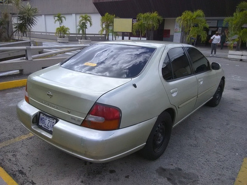 Imagen 7 de 14 de Nissan Altima