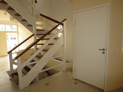 Imagem 14 de 14 de Casa Para Alugar Com 3 Dormitórios - Fl05