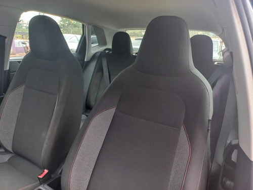 Volkswagen Pólo MPI (Flex)