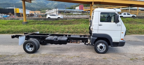 Imagem 4 de 15 de Vw 8.150 No Chassi Ano 2009 Pouco Uso Baixo Km Rodado