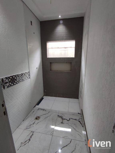 Sobrado Com Excelente Localização E 30 M² De Área Gourmet!! - So0834