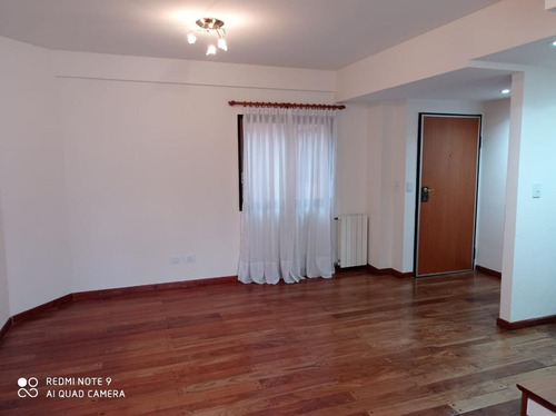 Departamento 3 Ambientes Con Cochera En Belgrano