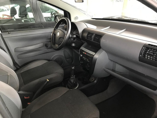 Volkswagen Fox 1.6 Vht Route Total Flex 5p