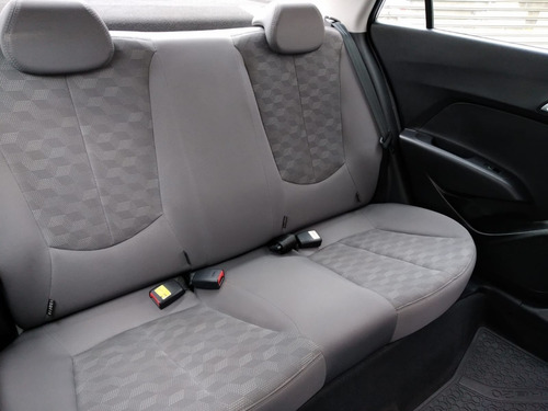 Imagem 11 de 15 de Hyundai Hb20s Comfort Plus 1.6 - 2018