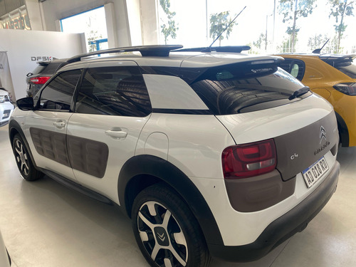 Citroën C4 Cactus 1.2 Puretech 110 At6 S&s Shine