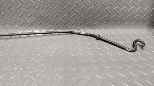 Varilla De Cofre Jetta A3 93-97 1.8 (Usado)