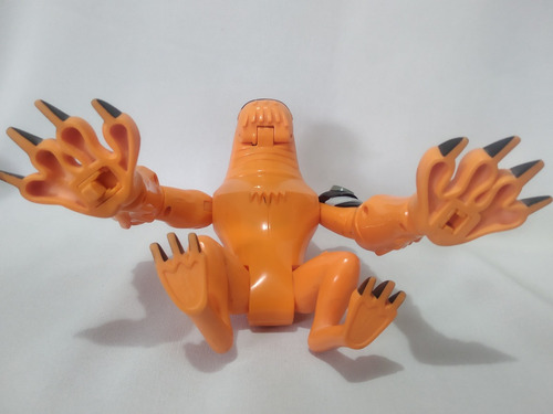 Imagen 6 de 6 de Wildmutt Bestia Con Sonido Activado Por Sensor Ben 10 Bandai